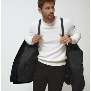 NWT Canada Goose Edgewood fur trim Parka